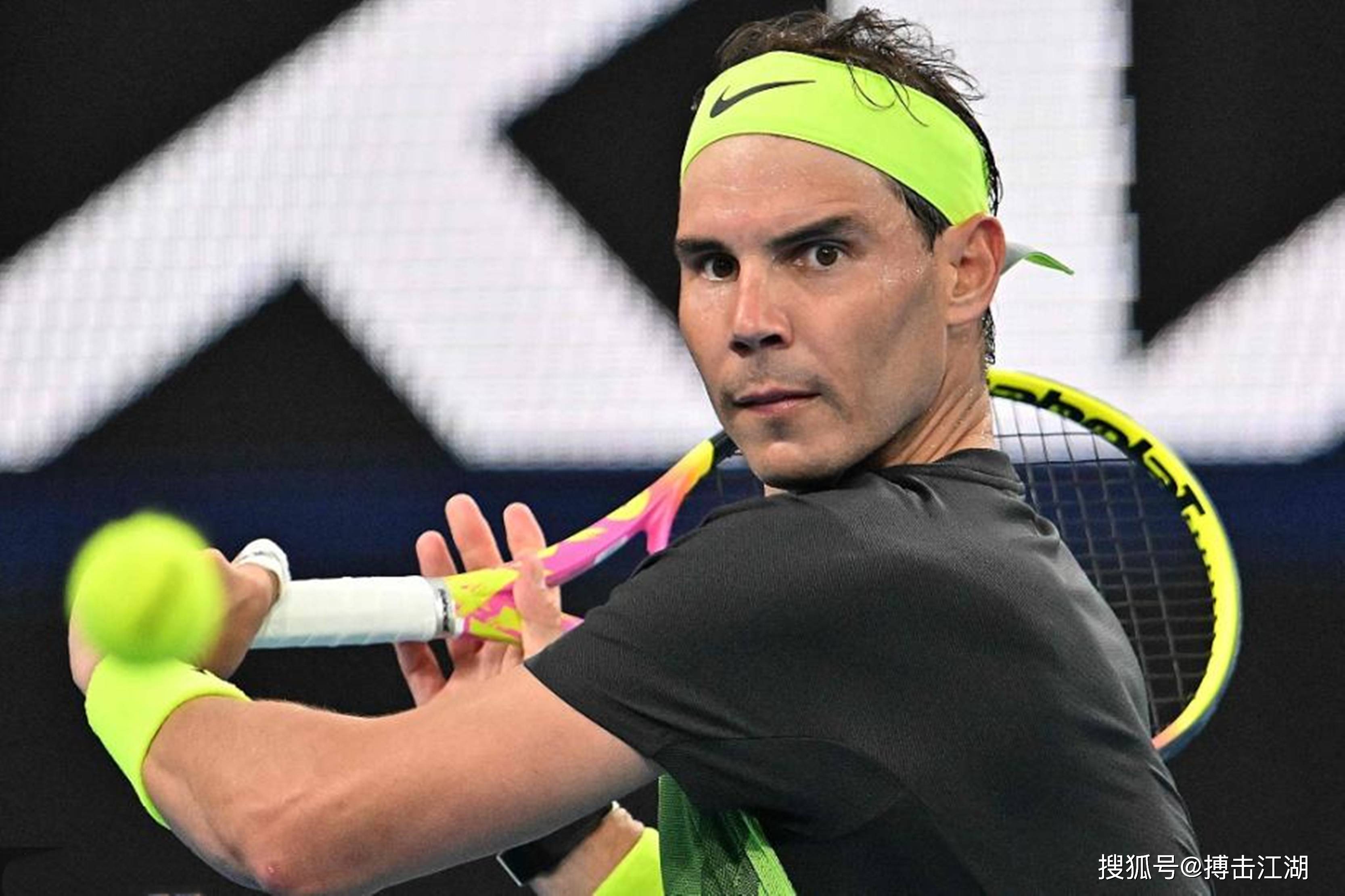 关于纳达尔迎来三赛季高光表现,巴黎圣日耳曼球迷沸腾!的信息 关于纳达尔迎来三赛季高光表现,巴黎圣日耳曼球迷沸腾!的信息